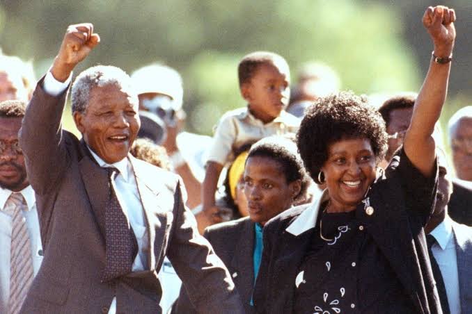 What Madiba Taught Us ABOUT LEADING PEOPLE, BUILDING TEAMS, AND RUNNING BUSINESS WITH SOUL 